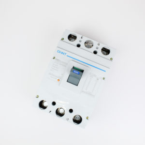Interruptor termomagnetico marca CHINT 500-630A