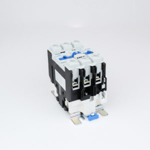 Contactor marca CHINT 40-95A