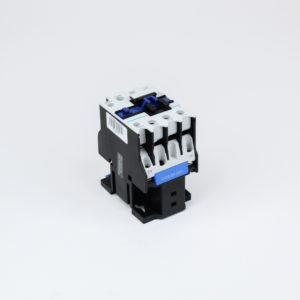 Contactor marca CHINT 12-32A