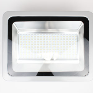 Reflector 150 watts 85-265 volts marca TECNOLED