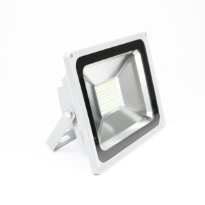 Reflector 50 watts 85-265 volts marca TECNOLED