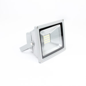 Reflector 30 watts 85-265 volts marca TECNOLED