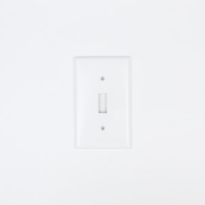 Tapa 2×4″ para interruptor balancin sencillo de plastico
