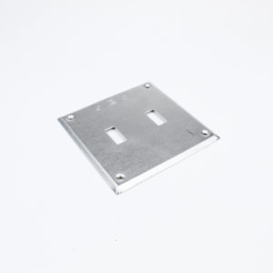 Tapa 4″ para 2 interruptores de palanca sencillos