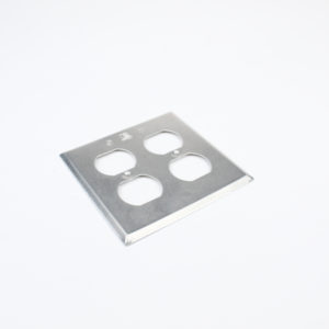 Tapa 4″ para 2 contactos dobles